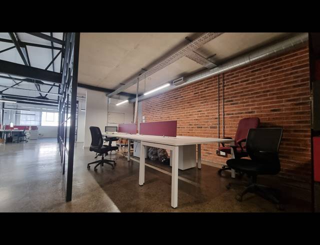 486M² OFFICE FOR SALE IN SALT RIVER